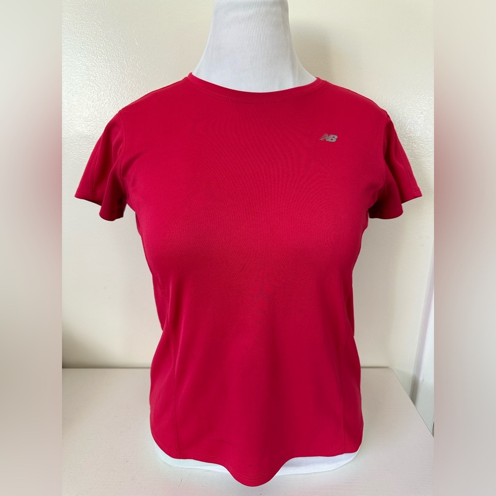 New Balance Hot Pink Athletic Active Top Size Large